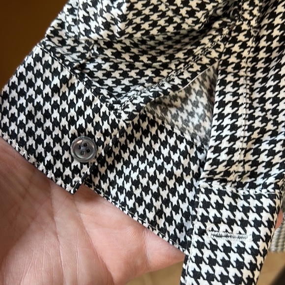 J Jill White Houndstooth Button Up Long Sleeve Rayon Shirt Size Medium - Picture 5 of 10